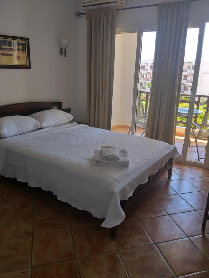 Studio Mirador Golf Villa เทโทอัน ภายนอก รูปภาพ