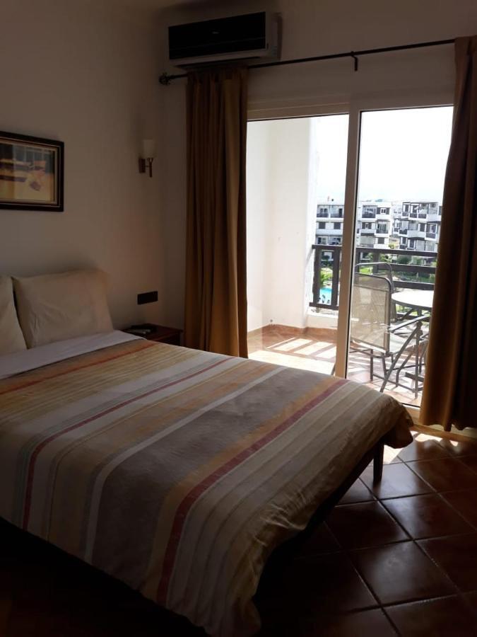 Studio Mirador Golf Villa เทโทอัน ภายนอก รูปภาพ
